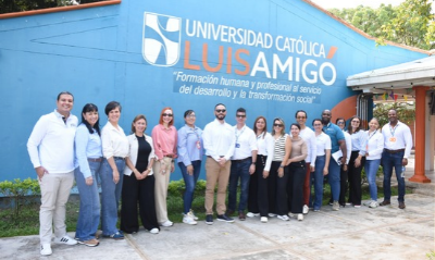 Comité Rectoral visita Centro Regional Apartadó y recorre Puerto Antioquia