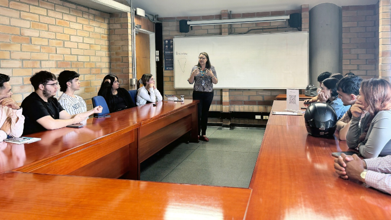 Bienestar_Universitario_acompa__a_a_los_becarios_del_Club_Rotary.png