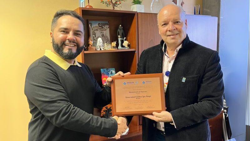 15_09_2025_ASCOLFA_exalta_acreditaci__n_en_alta_calidad_del_Programa_de_Administraci__n_de_Empresas_3.png