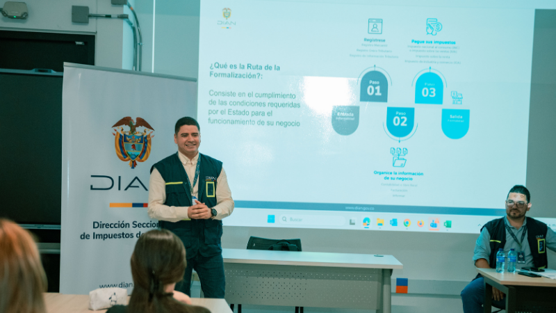 La_Universidad_y_la_DIAN_socializan_la_ruta_de_formalizacion_empresarial_y_facturaci__n_electronica_gratuita.png