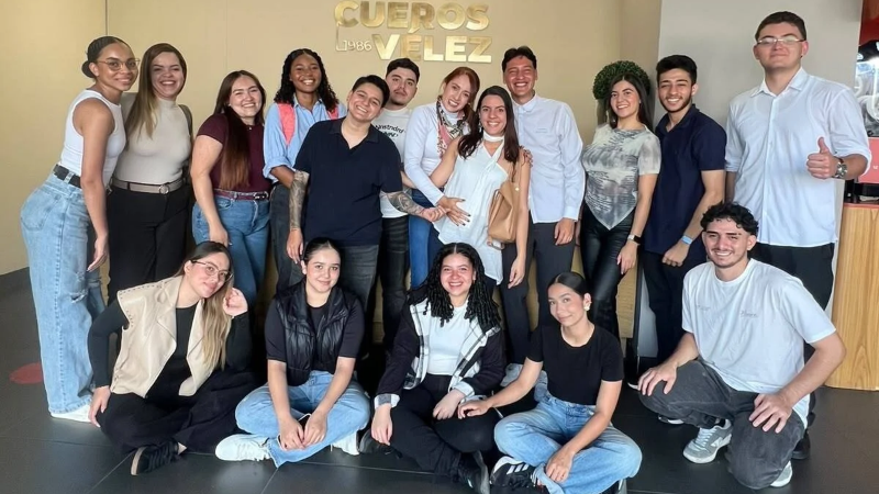 Estudiantes_de_Contaduria_Publica_fortalecen_su_formacion_a_traves_de_visitas_empresariales.png