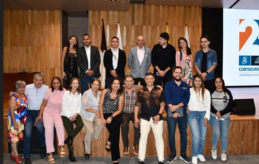 Paloma Marín Escobar, graduada del Programa de Filosofía, distinguida con la mención Cum Laude