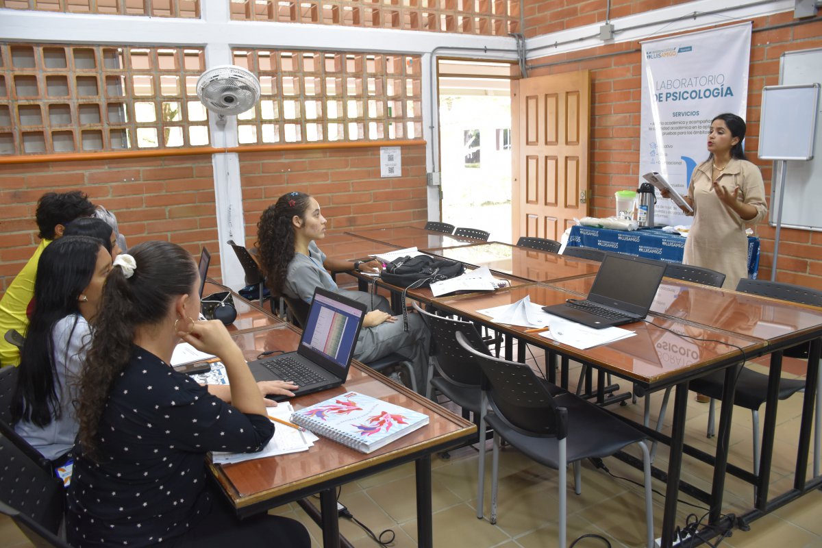 TALLER_PRUEBAS_PSICOLOGICAS_3.JPG