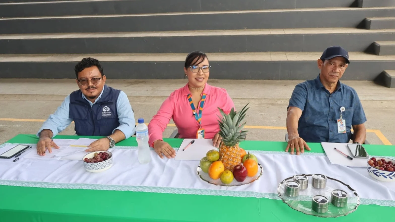 Amigoniana_integra_el_jurado_del_Concurso_Municipal_de_Oratoria_en_Apartad__.png